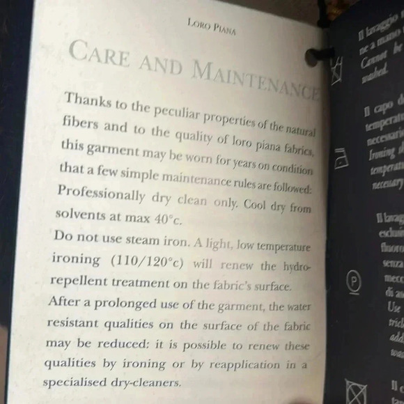 Brooks Brothers Storm System Loro
Piana wool vest with rabbit fur collar size 6 - Picture 9 of 11